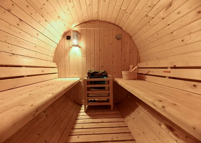 Aprilis With Pool, Jacuzzi And Sauna Galovac (Zadar)