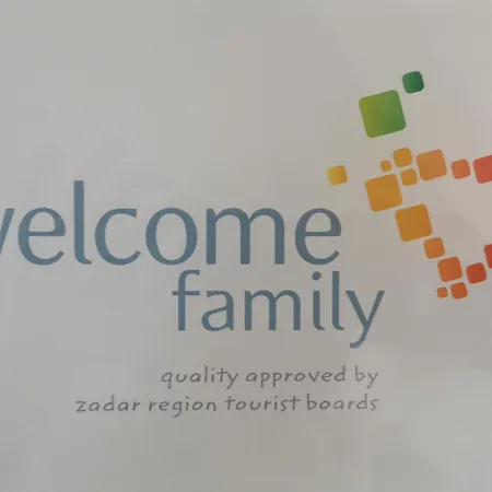 Aprilis With Pool, Jacuzzi And Sauna Villa