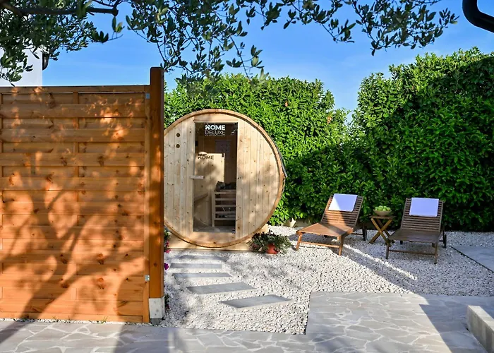 Aprilis With Pool, Jacuzzi And Sauna Galovac (Zadar)